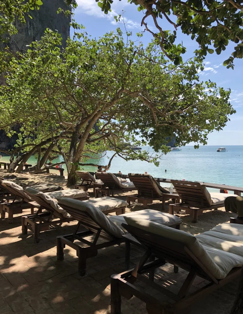 Praia de Railey em Krabi